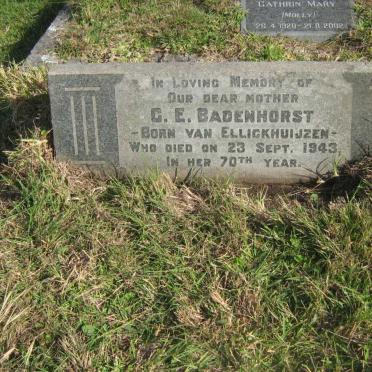 BADENHORST G.E. nee VAN ELLICKHUIJZEN -1943