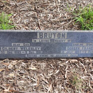 BRUTON Gilbert Welesley 1883-1961 & Doreen Frances 1894-1962