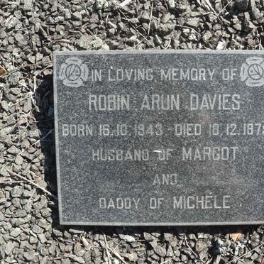 DAVIES Robin Arun 1943-1975