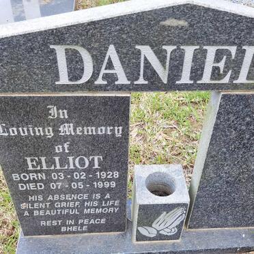 DANIELS Elliot 1928-1999