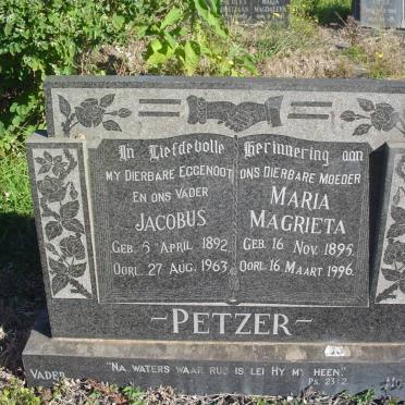 PETZER Jacobus 1892-1963 &amp; Maria Magrieta 1895-1996