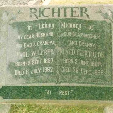 RICHTER Emil Wilfred 1897-1962 &amp; Maud Gertrude 1898-1966