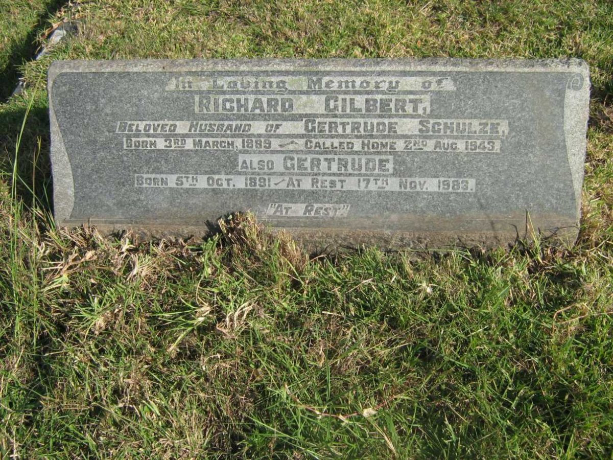 SCHULZE Richard Gilbert 1889-1943 &amp; Gertrude 1891-1983