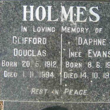 HOLMES Clifford Douglas 1912-1994 &amp; Daphne EVANS 1910-1995