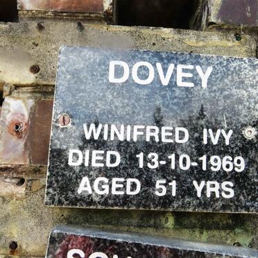 DOVEY Winifred Ivy -1969
