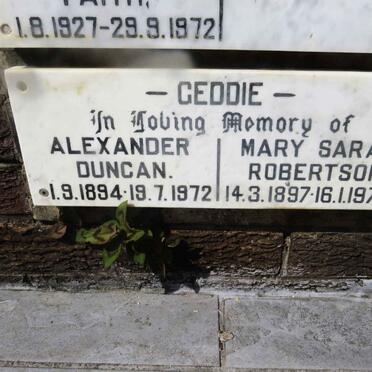 GEDDIE Alexander Duncan 1894-1972 &amp; Mary Sarah Robertson 1897-1977