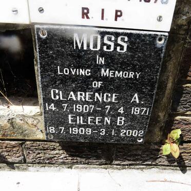 MOSS Clarence A. 1907-1971 &amp; Eileen B. 1909-2002