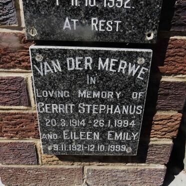 MERWE Gerrit Stephanus, van der 1914-1994 &amp; Eileen Emily 1921-1999