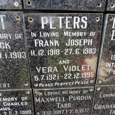 PETERS Frank Joseph 1918-1983 &amp; Vera Violet 1921-1995