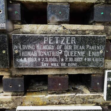 PETZER Thomas Ignatius 1897-1961 &amp; Queenie Enid 1903-1983