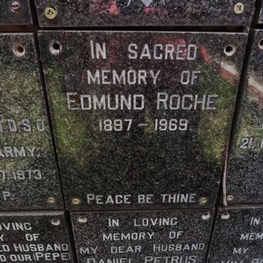 ROCHE Edmund 1897-1969