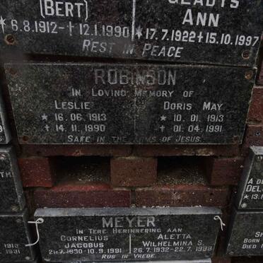 ROBINSON Leslie 1913-1990 &amp; Doris May 1913-1991