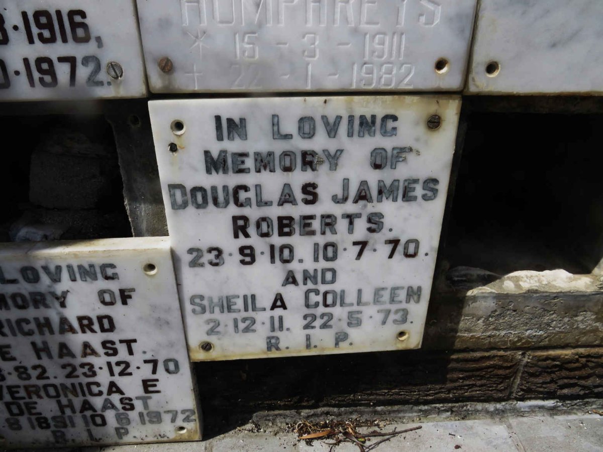 ROBERTS Douglas James 1910-1970 &amp; Sheila Colleen 1911-1973