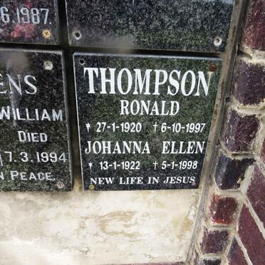 THOMPSON Ronald 1920-1997 &amp; Johanna Ellen 1922-1998