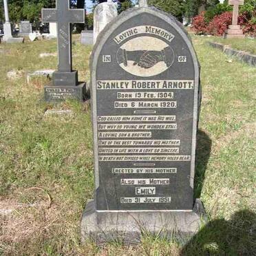 ARNOTT Stanley Robert 1904-1920  &amp; Emily -1951