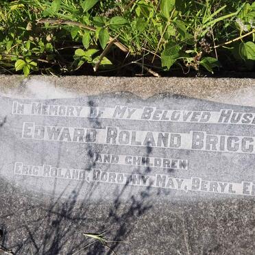 BRIGGS Edward Roland :: BRIGGS Eric Roland :: BRIGGS Dorothy May :: BRIGGS Beryl Enid