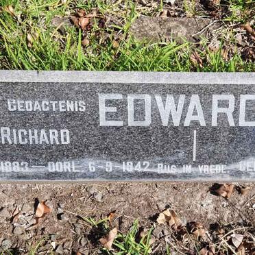 EDWARDS Richard 1883-1942 &amp; Hester 1890-19??