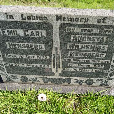HENSBERG Emil Carl 1872-1952 &amp; Augusta Wilhemina  -1945