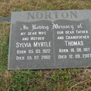 NORTON Thomas 1917-2007 &amp; Sylvia Myrtle 1922-2002