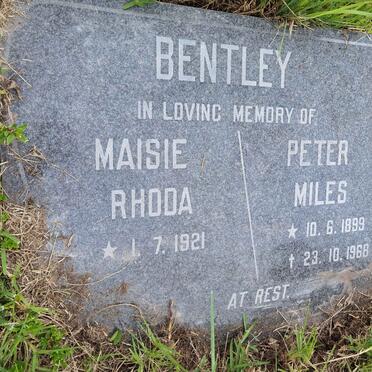 BENTLEY Peter Miles 1899-1968 &amp; Maisie Rhoda 1921-
