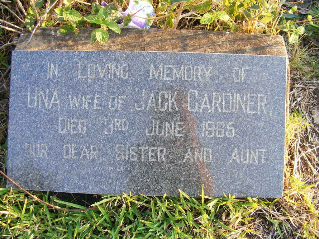GARDINER Una -1965