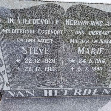 HEERDEN Steve, van 1920-1983 &amp; Marie 1914-1993