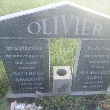 OLIVIER Mattheus Johannes 1923-2004 &amp; Margaret Maria 1924-2005