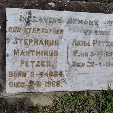 PETZER Stephanus Marthinus 1894-1968 &amp; Anna 1896-1941