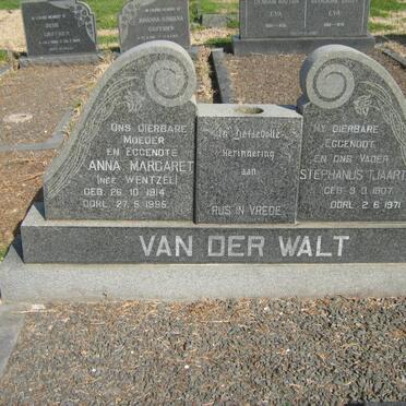 WALT Stephanus Tjaart, van der 1907-1971 &amp; Anna Margaret WENTZEL 1914-1995