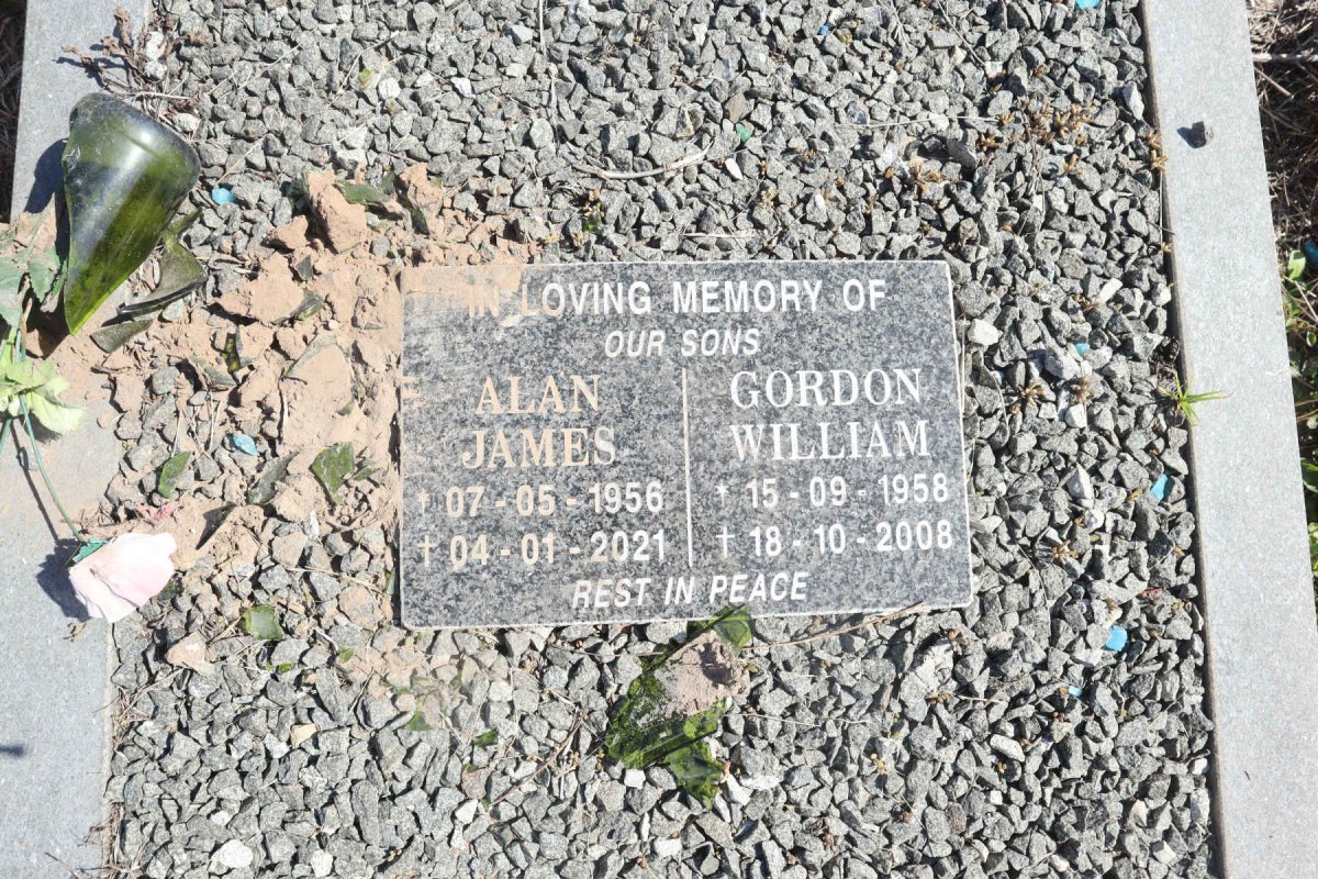 ? Alan James 1956-2021 :: ? Gordon William 1958-2008