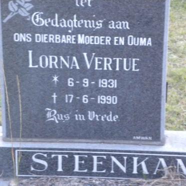 STEENKAMP Lorna Vertue 1931-1990