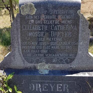 DREYER Petrus Pieterse 1894-1956 &amp; Elizabeth Catherina PIETERSE 1899-1954