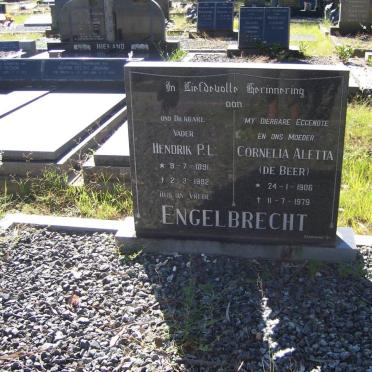 ENGELBRECHT Hendrik P.L. 1891-1982 &amp; Cornelia Aletta DE BEER 1906-1979