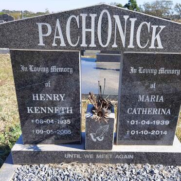 PACHONICK Henry Kenneth 1935-2005 &amp; Maria Catherina 1939-2014