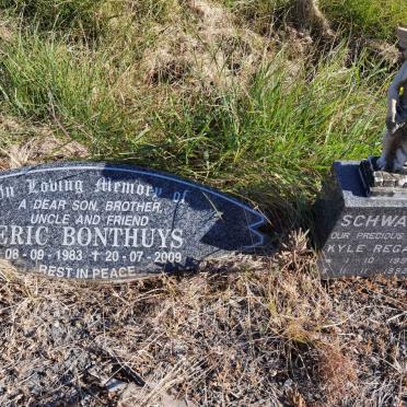 BONTHUYS Eric 1983-2009 :: SCHWARZ Kyle Regan 1992-1992