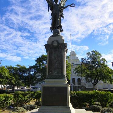 Eastern Cape, GRAAFF-REINET, World War Memorial