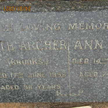 ARCHER Ruth nee BROOKS -1956 ::  HIGGS Ann -1902