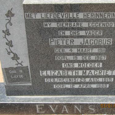 EVANS Pieter Jacobus 1911-1967 &amp; Elizabeth Magrietha HEUNIS 1915-1988
