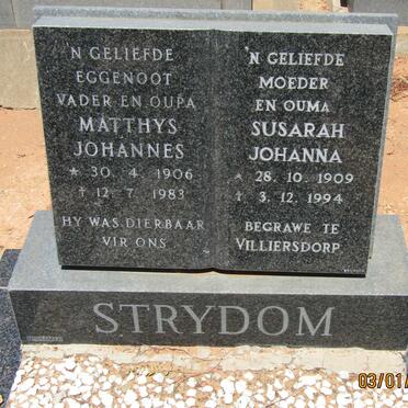 STRYDOM Matthys Johannes 1906-1983 &amp; Susarah Johanna 1909-1994