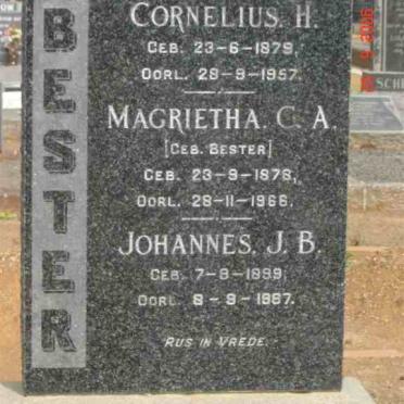 BESTER Cornelius H. 1879-1957 &amp; Margrietha C.A. BESTER 1878-1966 :: BESTER Johannes J.B. 1899-1967