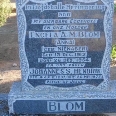 BLOM Johannes S. Hendrik 1907-1972 &amp; Engela A.M. NIENABER 1912-1954