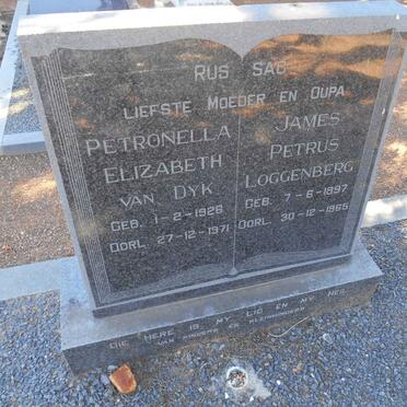 LOGGENBERG James Petrus 1897-1965 :: VAN DYK Petronella Elizabeth 1926-1971