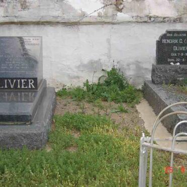 OLIVIER Christiaan Lourens 1870- &amp;  Maria Johanna MOMBERG 1874- ::  OLIVIER Hendrik C. 1891-1958