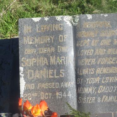 DANIELS Sophia Maria -1944