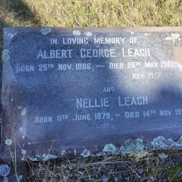 LEACH Albert George 1866-1942 &amp; Nellie 1879-1959
