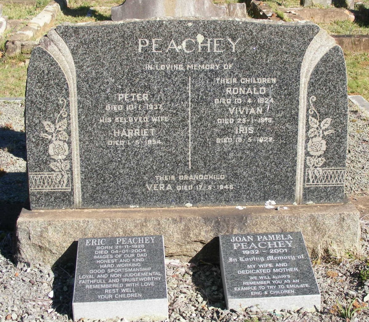 PEACHEY Peter -1937 &amp; Harriet -1954 :: PEACHEY Ronald -1924 :: PEACHEY Vivian -1919