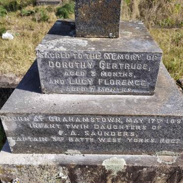 SAUNDERS Dorothy Gertrude 1898- :: SAUNDERS Lucy Florence 1898-