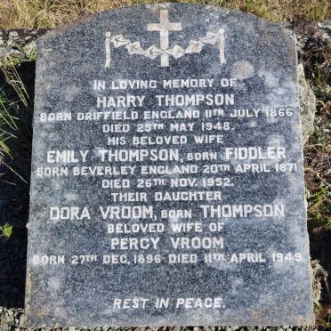 THOMPSON Harry 1866-1948 &amp; Emily FIDDLER 1871-1952 :: VROOM Dora nee THOMPSON 1896-1949