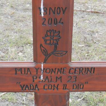 CERINI Mia Yvonne -2004