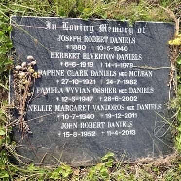 DANIELS Joseph Robert 1880-1940 :: DANIELS Herbert Elverton 1919-1978 &amp; Daphne Clark McLEAN 1921-1982